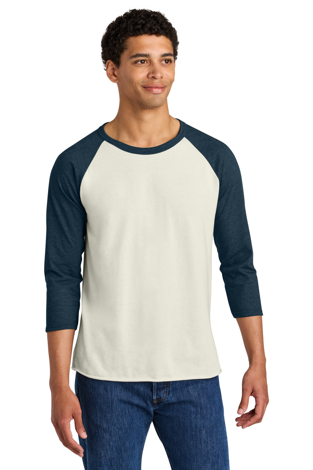 560R_swtcreamhthrindigohthr_model_front