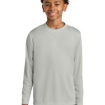 A4NB3165_silver_model_front
