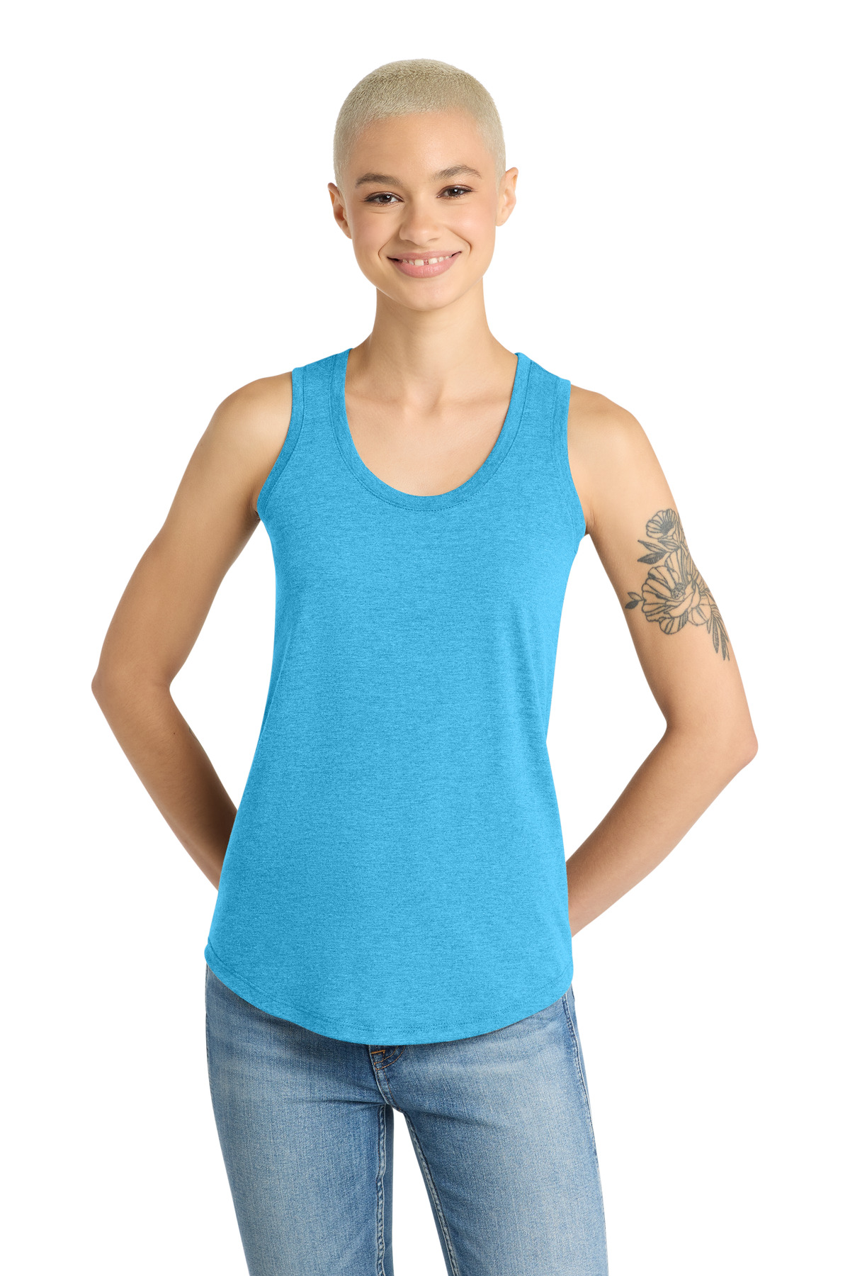 DM138L_turquoisefrost_model_front