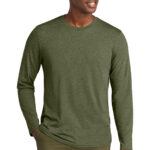 DT185_militarygreenheather_model_front